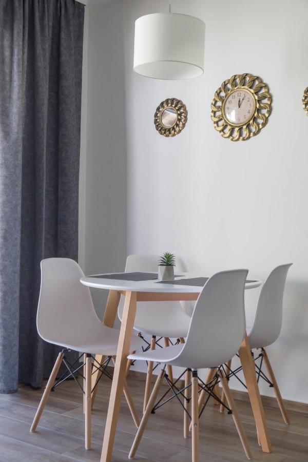 Aqualux Apartments Vrdnik Luaran gambar