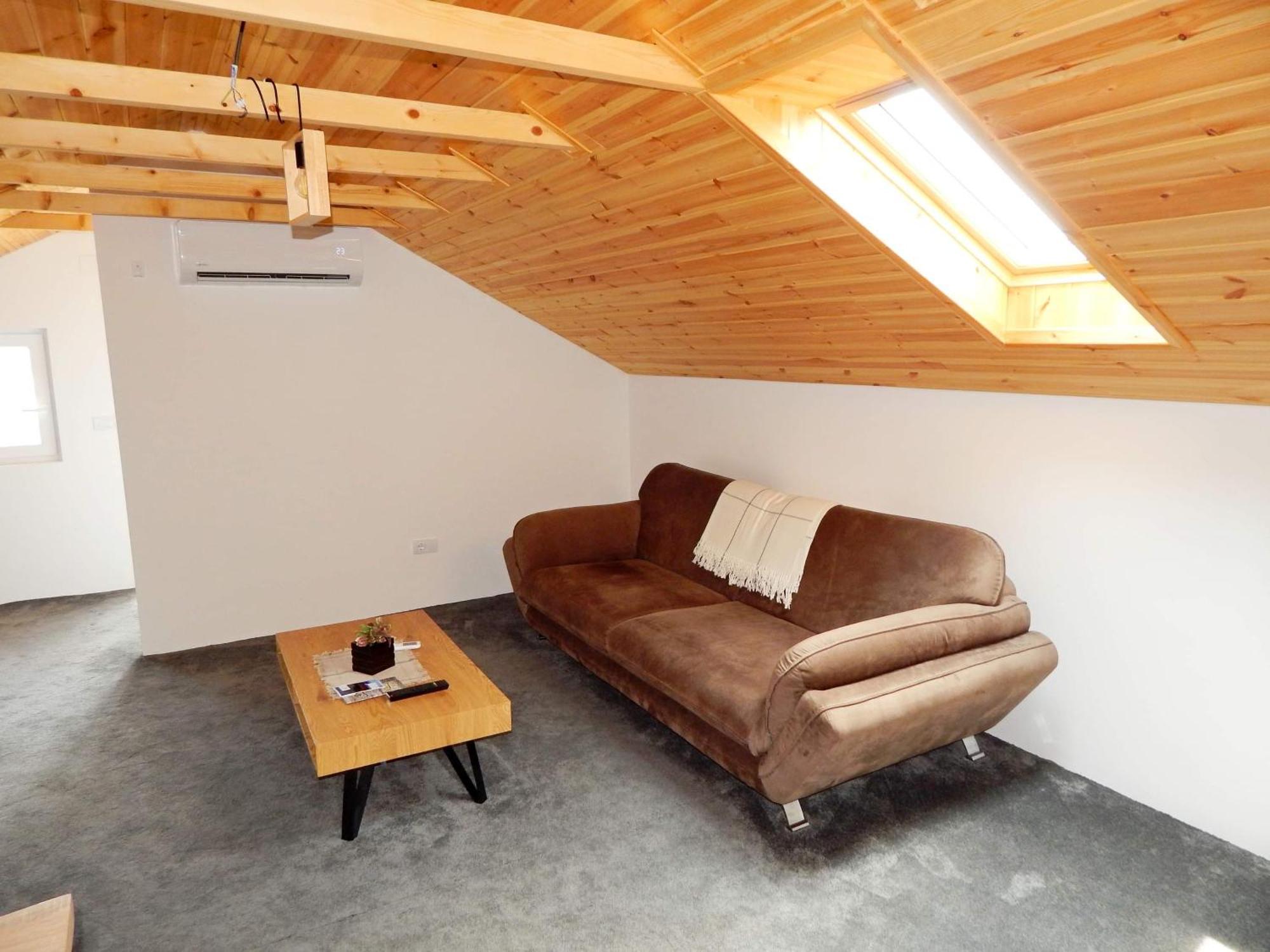 Aqualux Apartments Vrdnik Luaran gambar